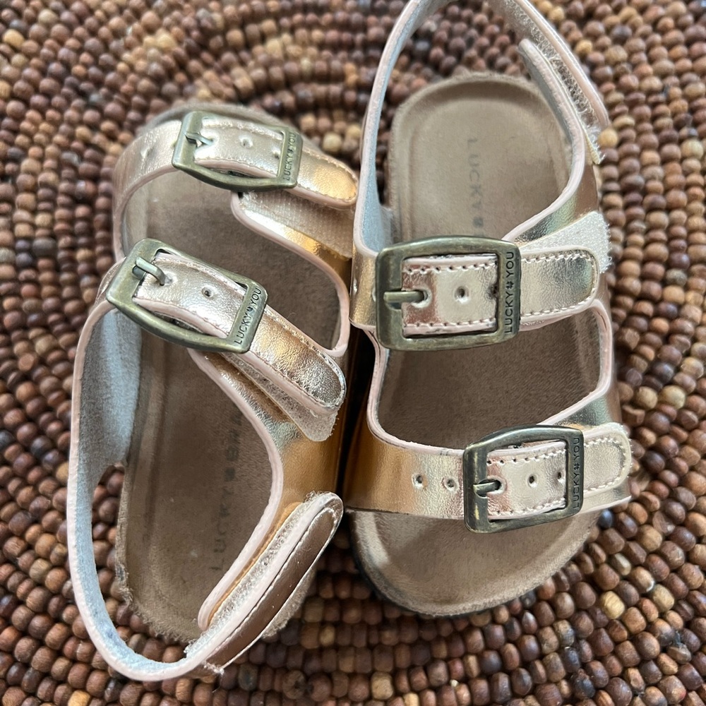 Lucky Brand Metallic Kids Sandals